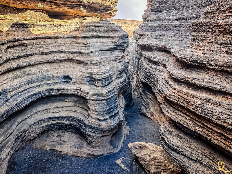 Descubre "Las Grietas" de Lanzarote: El cañón secreto de Montaña Blanca