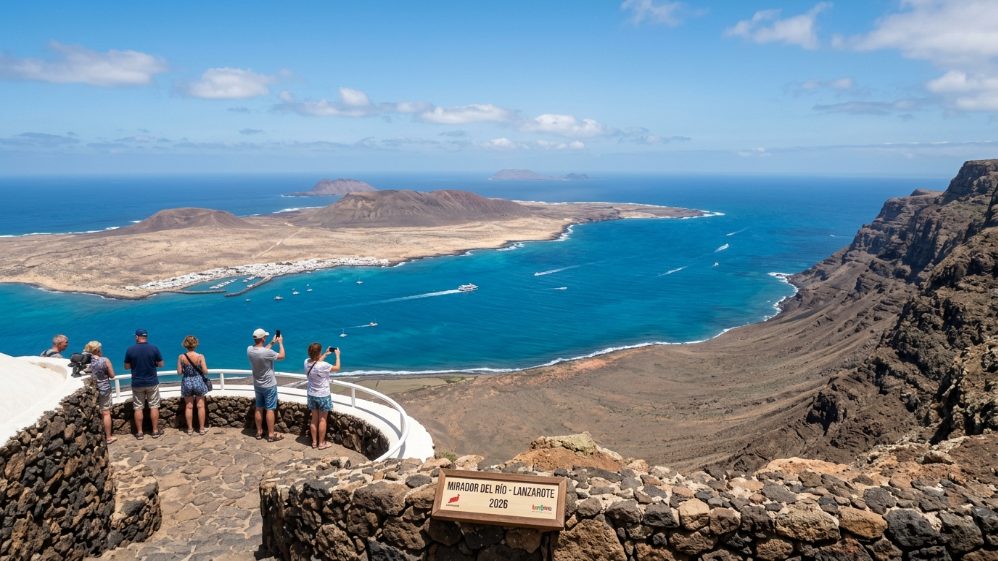 Vue de La Graciosa depuis le Mirador del Río à Lanzarote
